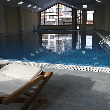 에블리나 팰리스