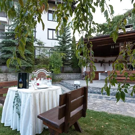 호텔 에블리나 팰리스