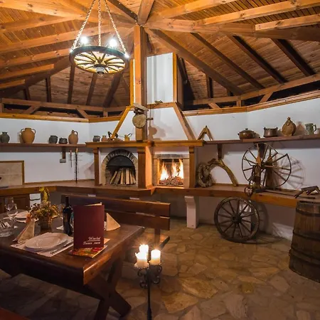 Evelina Palace 4* בנסקו