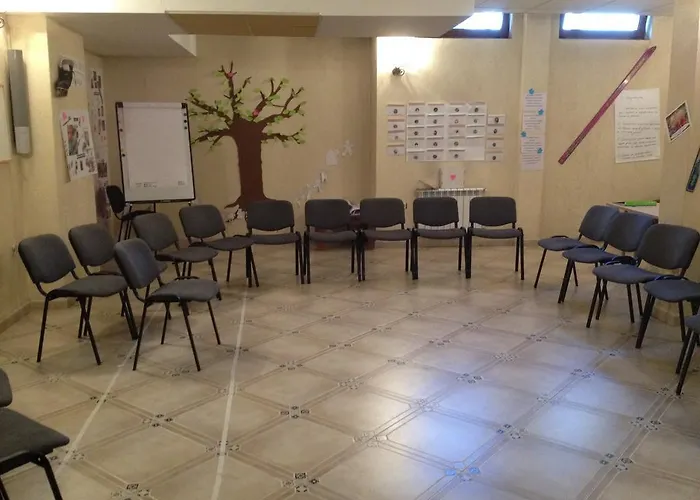 Evelina Palace מלון