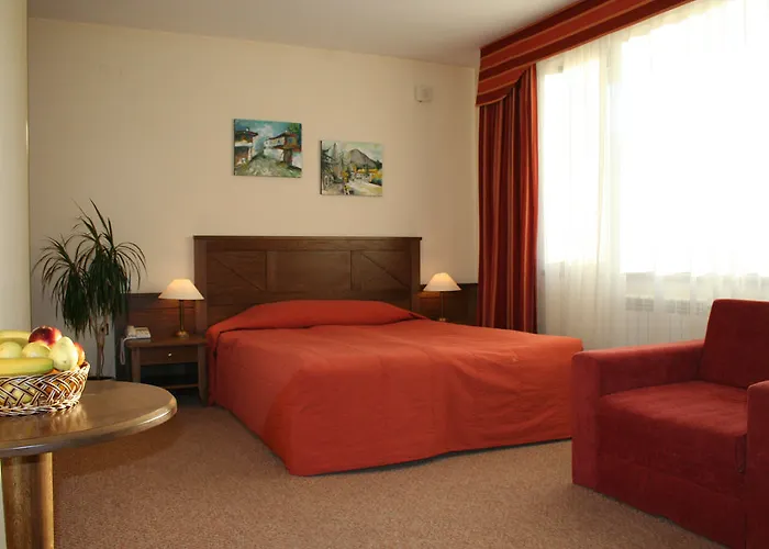 Evelina Palace מלון 4*